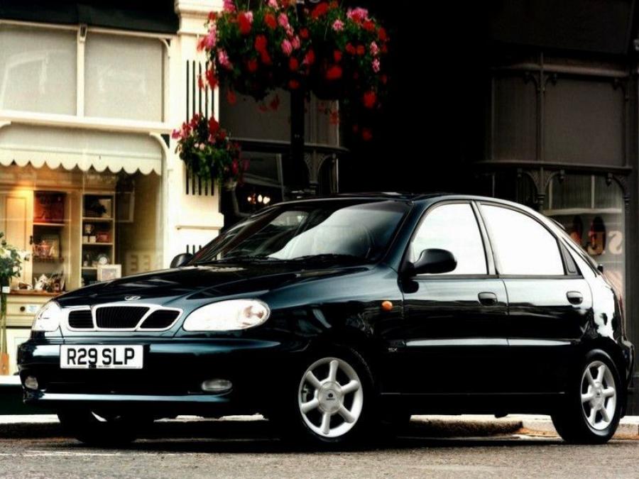  Daewoo Lanos 5-Door 1997 года  (UK) (фото 1 из 2)